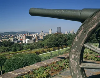 Vue des jardins des bâtiments de l